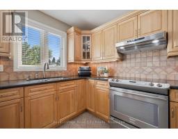 32 Pine Ridge Drive, Guelph, ON N1L1K3 Photo 18