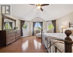 32 Pine Ridge Drive, Guelph, ON N1L1K3 Photo 22
