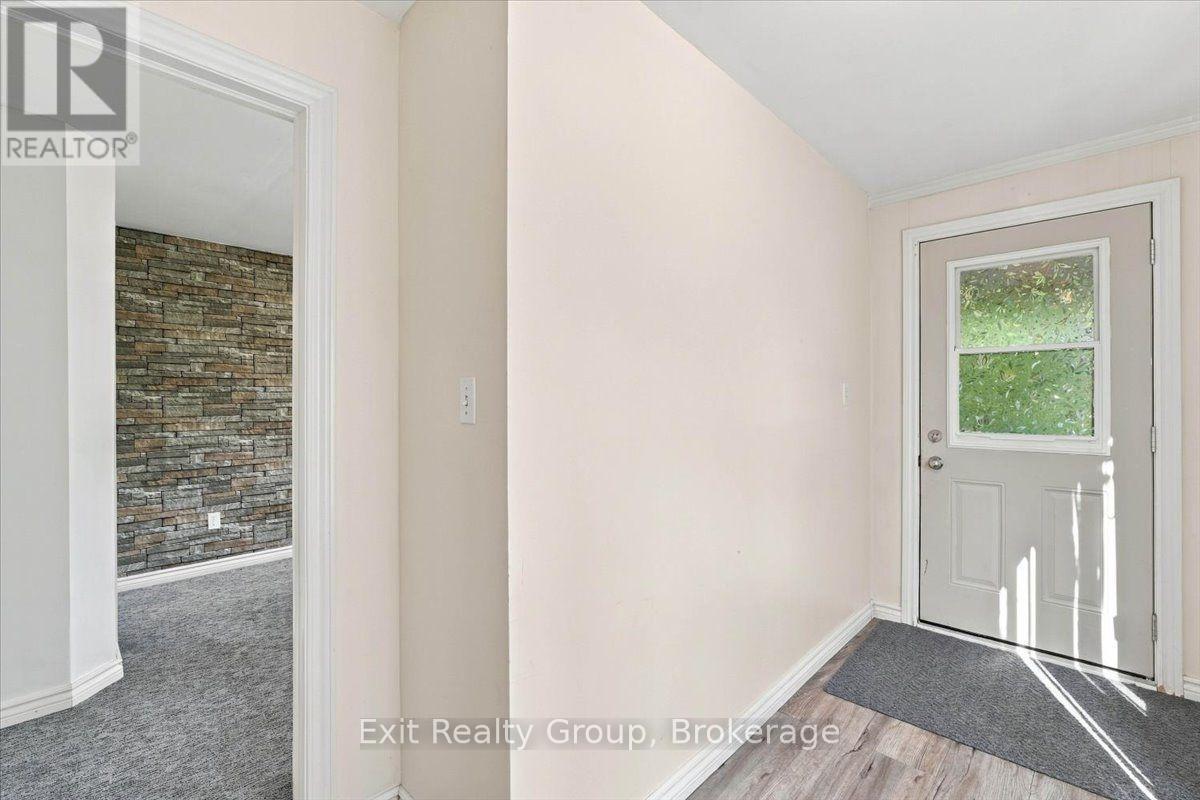 185 FOSTER AVENUE - Image 17