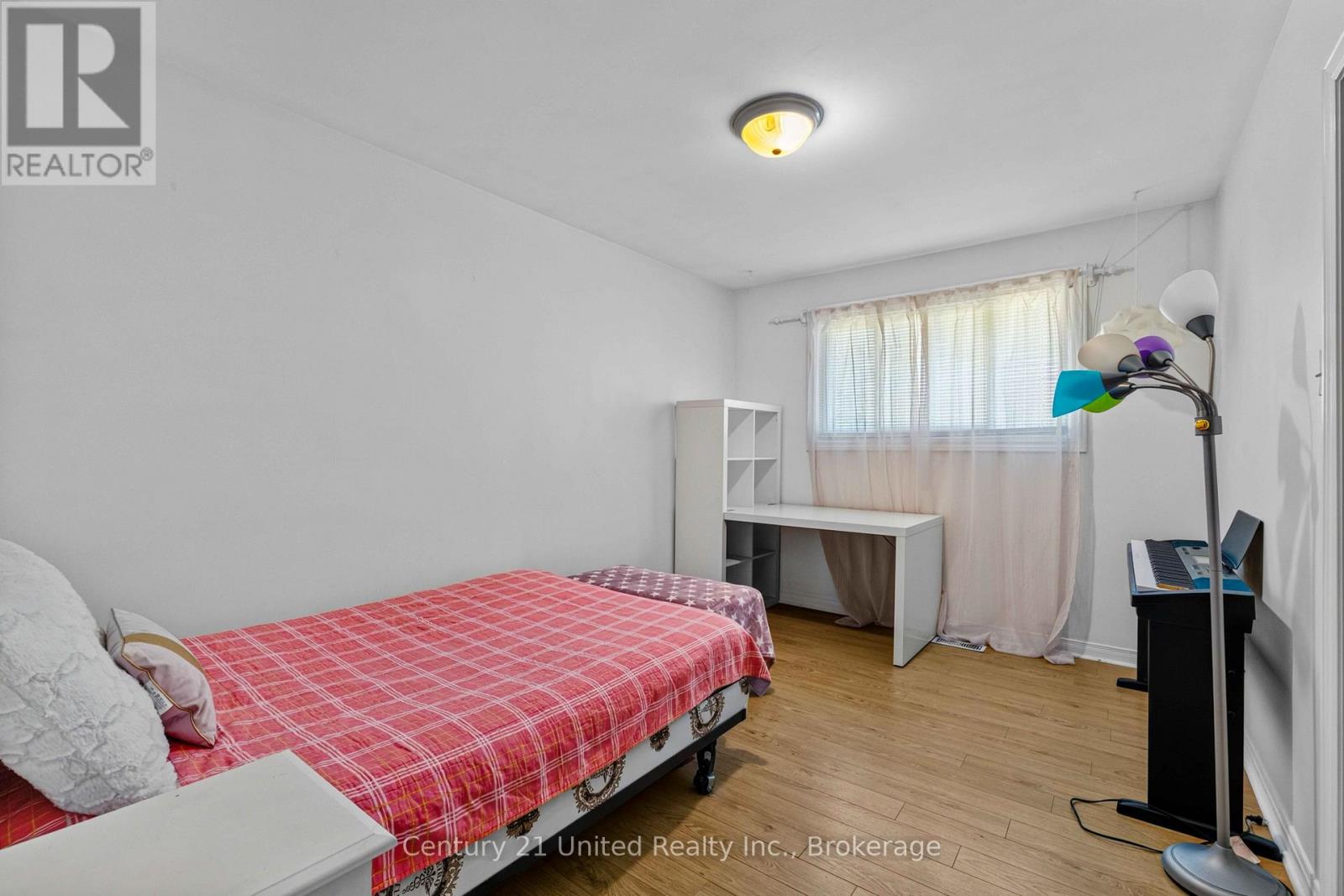 768 COTTINGHAM ROAD - Image 21
