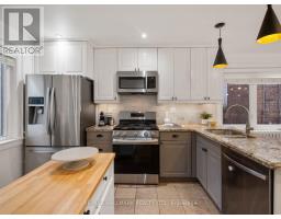 16 Hector Avenue, Toronto, ON M6G3G3 Photo 17