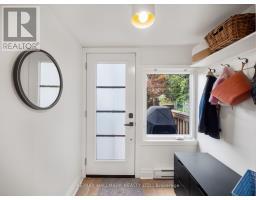 16 Hector Avenue, Toronto, ON M6G3G3 Photo 21