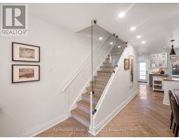 16 Hector Avenue, Toronto, ON M6G3G3 Photo 22