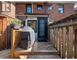 16 Hector Avenue, Toronto, ON M6G3G3 Photo 40