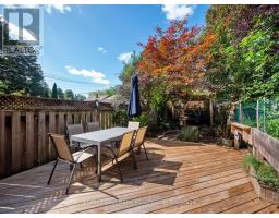 16 Hector Avenue, Toronto, ON M6G3G3 Photo 41