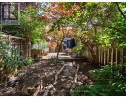 16 Hector Avenue, Toronto, ON M6G3G3 Photo 44