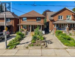 16 Hector Avenue, Toronto, ON M6G3G3 Photo 45