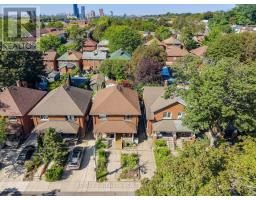 16 Hector Avenue, Toronto, ON M6G3G3 Photo 46