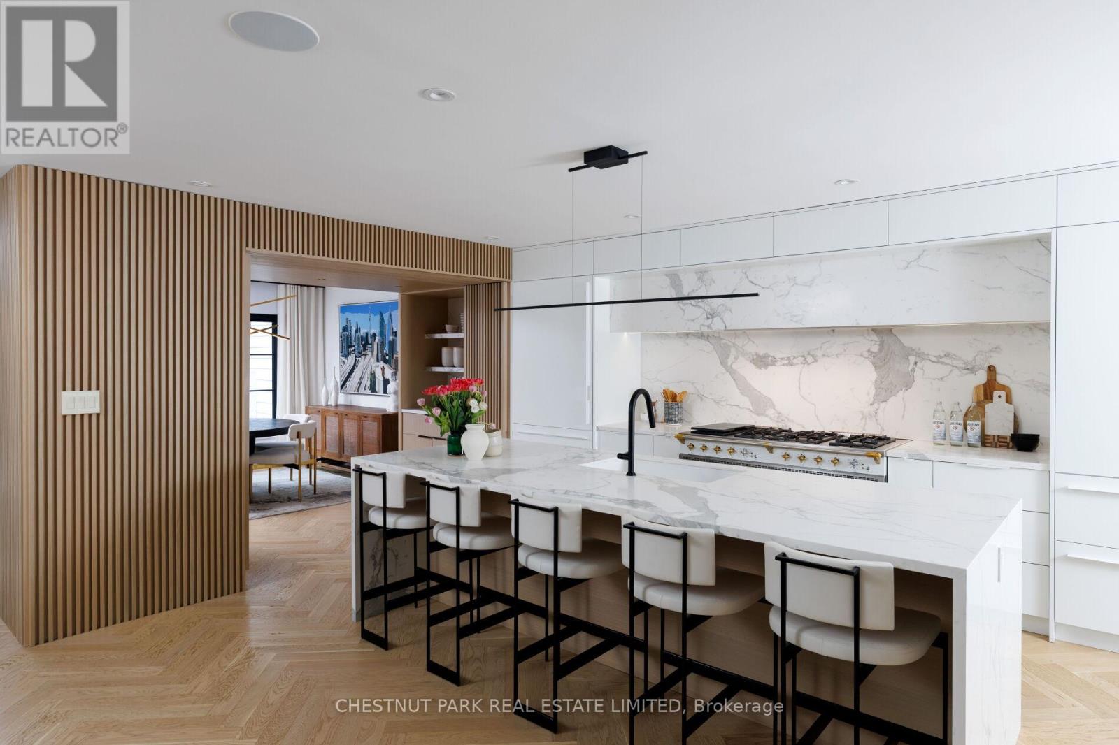 27 BOSWELL AVENUE - 11