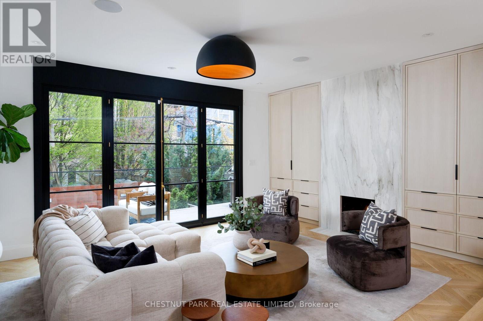 27 BOSWELL AVENUE - 16