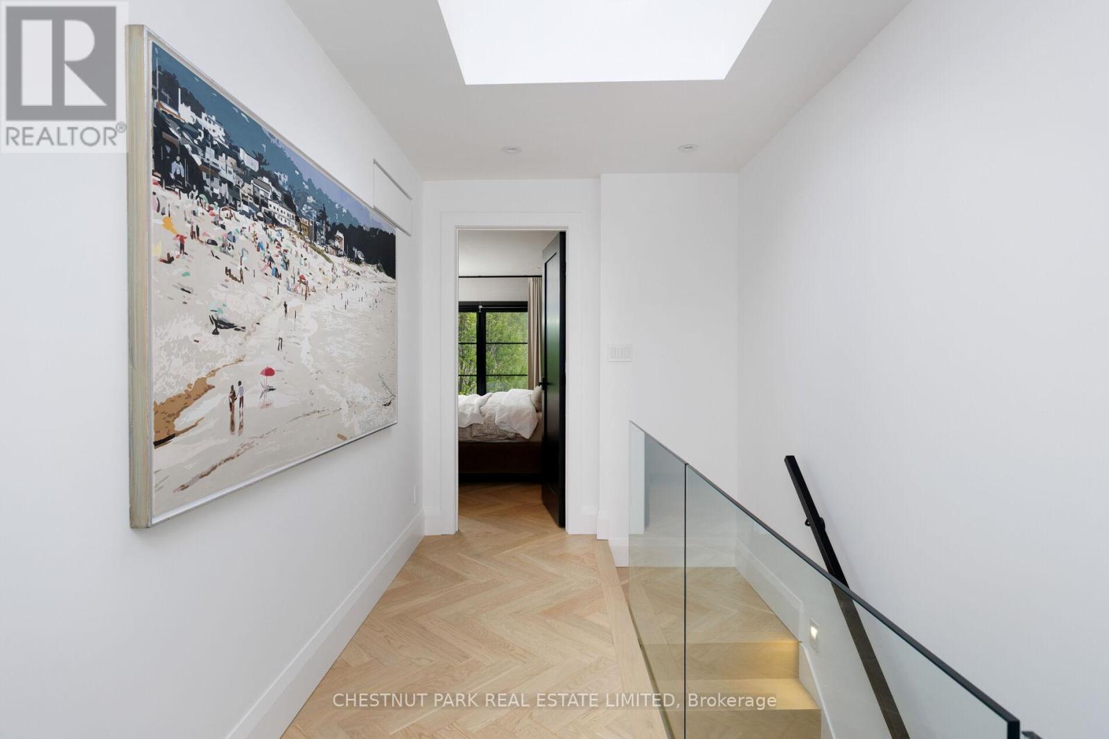 27 BOSWELL AVENUE - 26