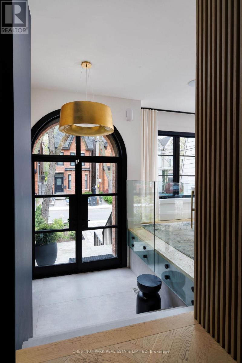 27 BOSWELL AVENUE - 3