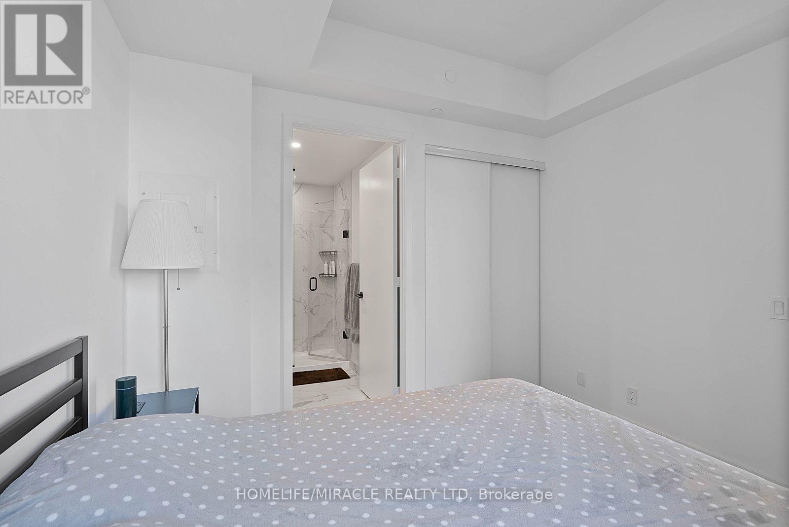 #1322 108 PETER STREET - Image 27