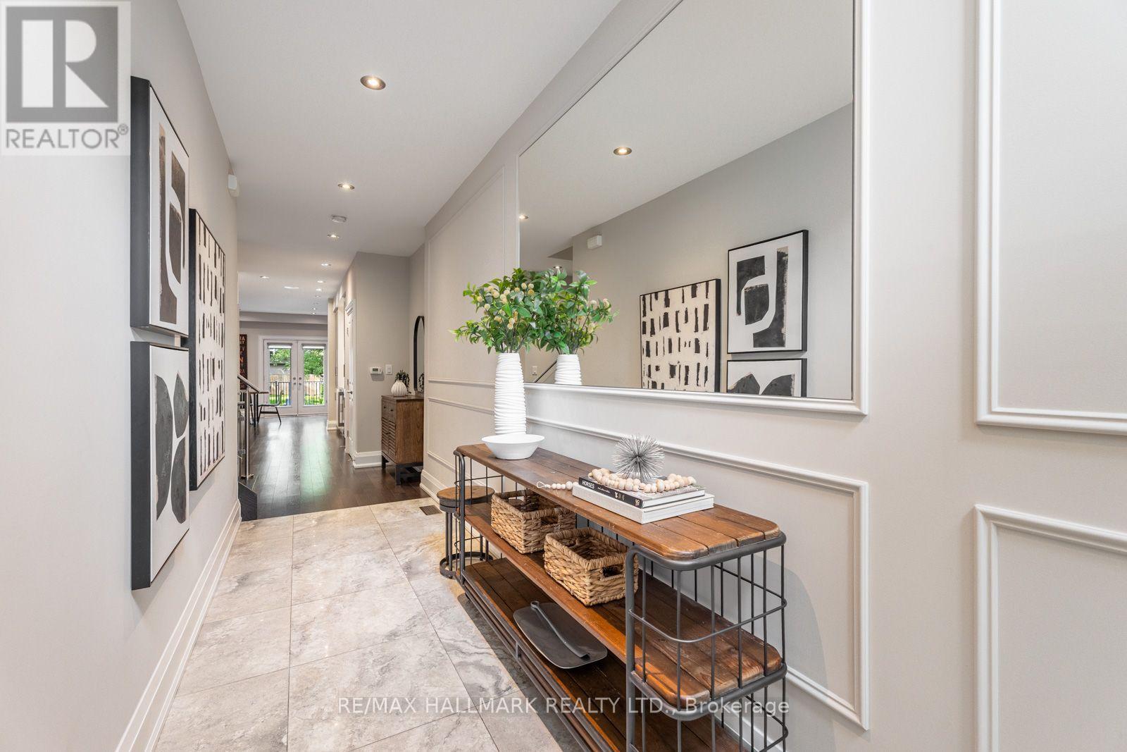 192 Erskine Avenue, Toronto — photo 5