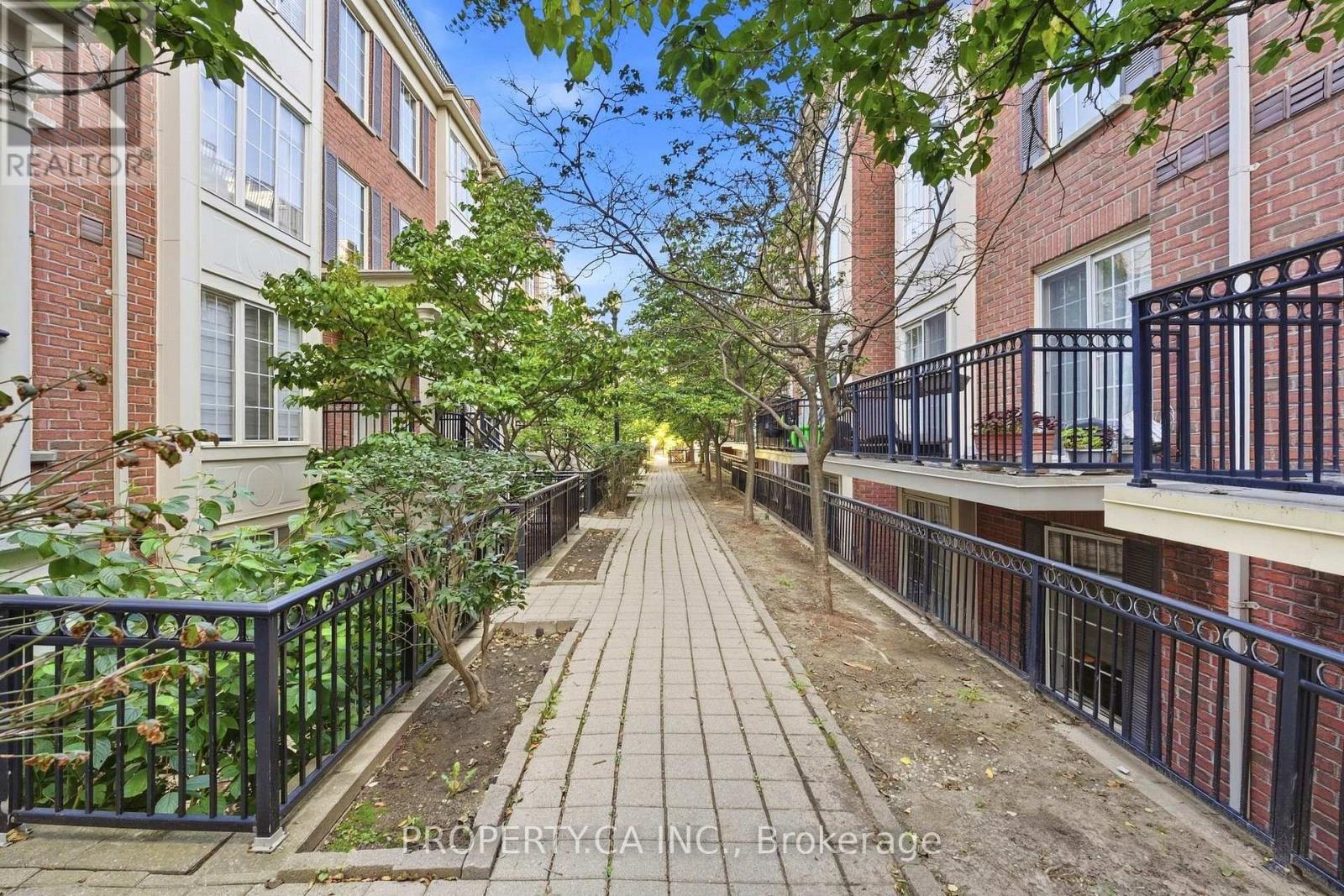 118 - 3 EVERSON DRIVE, Toronto (Willowdale East) — photo 2