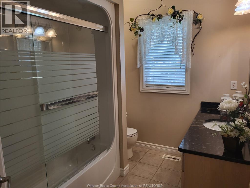 1410 POISSON STREET - 18