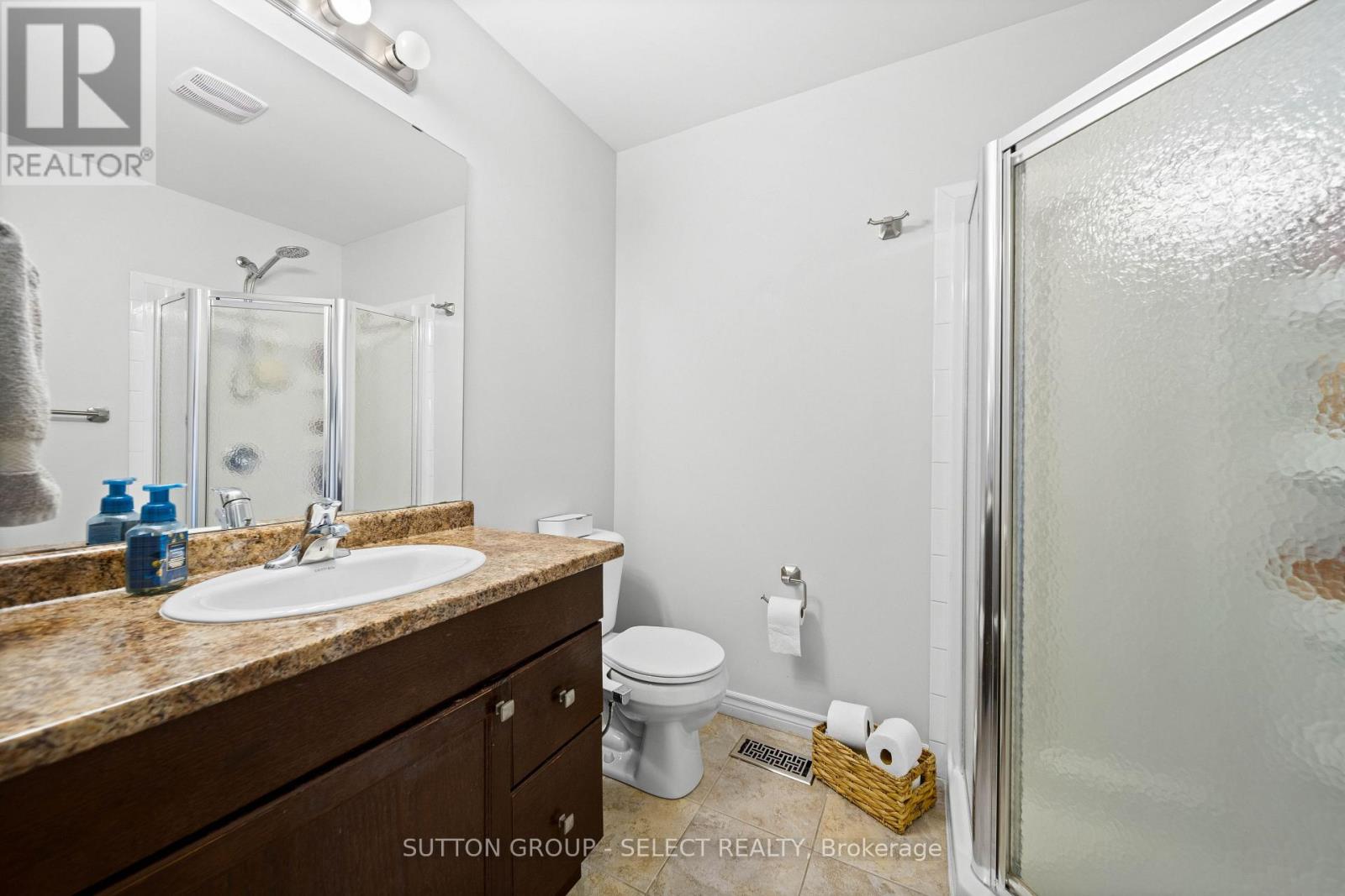 934 SILVERFOX CRESCENT - Image 24