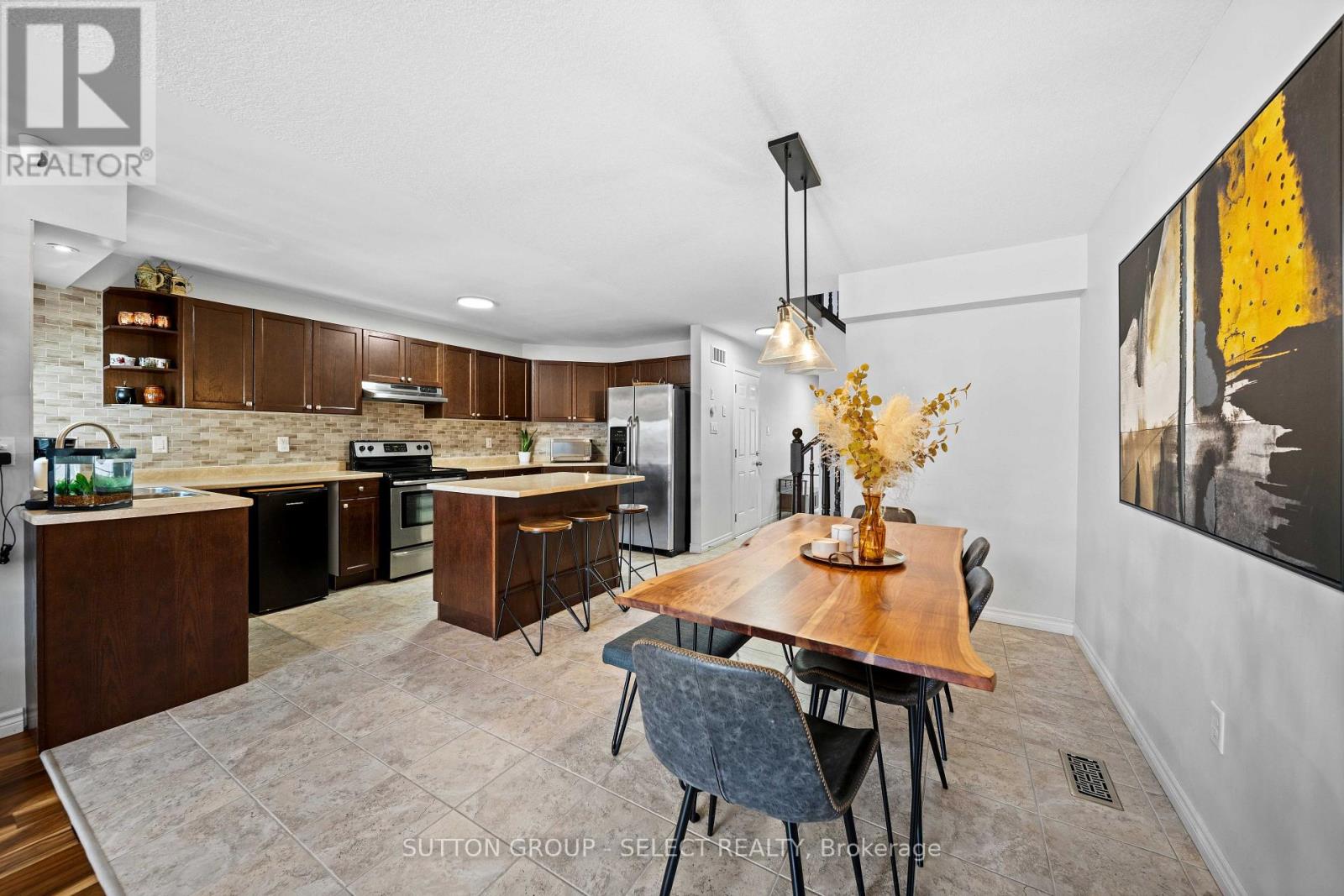 934 SILVERFOX CRESCENT, London North (North S) — photo 8