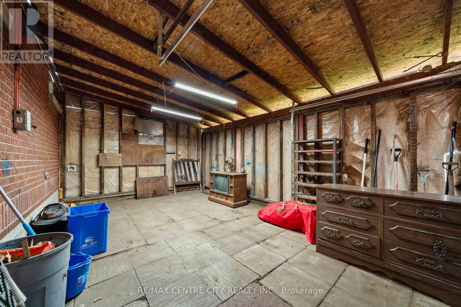 11 MARCHANT STREET - Image 45