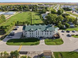 400 Main Street S, Morris, MB R0G1K0 Photo 30