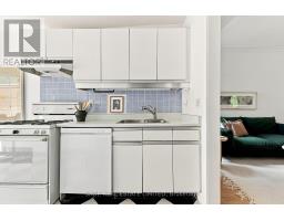 231 Boulton Avenue, Toronto, ON M4M2J8 Photo 13