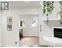 18 Dentonia Park Avenue S, Toronto, ON M4C1W7 Photo 13