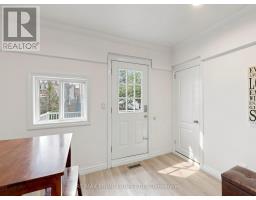18 Dentonia Park Avenue S, Toronto, ON M4C1W7 Photo 15