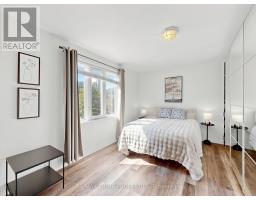 18 Dentonia Park Avenue S, Toronto, ON M4C1W7 Photo 24