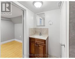 18 Dentonia Park Avenue S, Toronto, ON M4C1W7 Photo 40