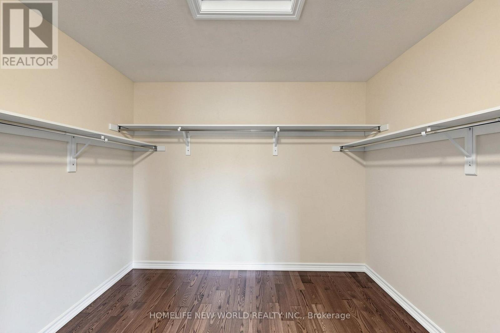 2458 BRIDLE ROAD - Image 30
