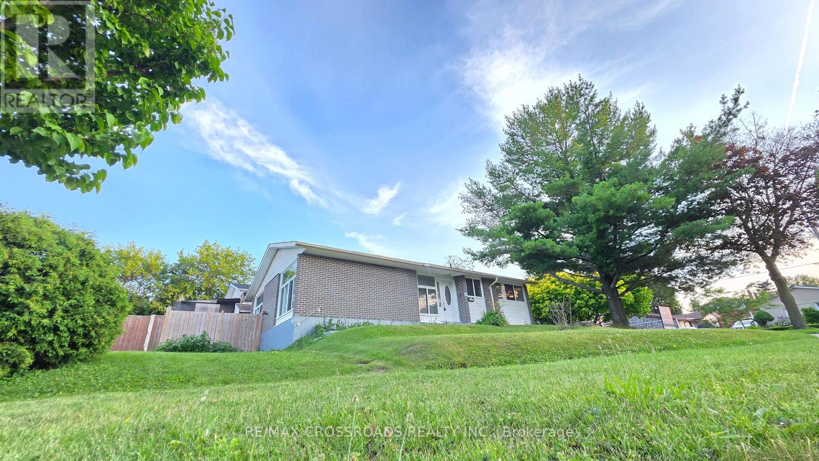 BSMT - 19 SHORELAND CRESCENT, Toronto (Woburn) — photo 2