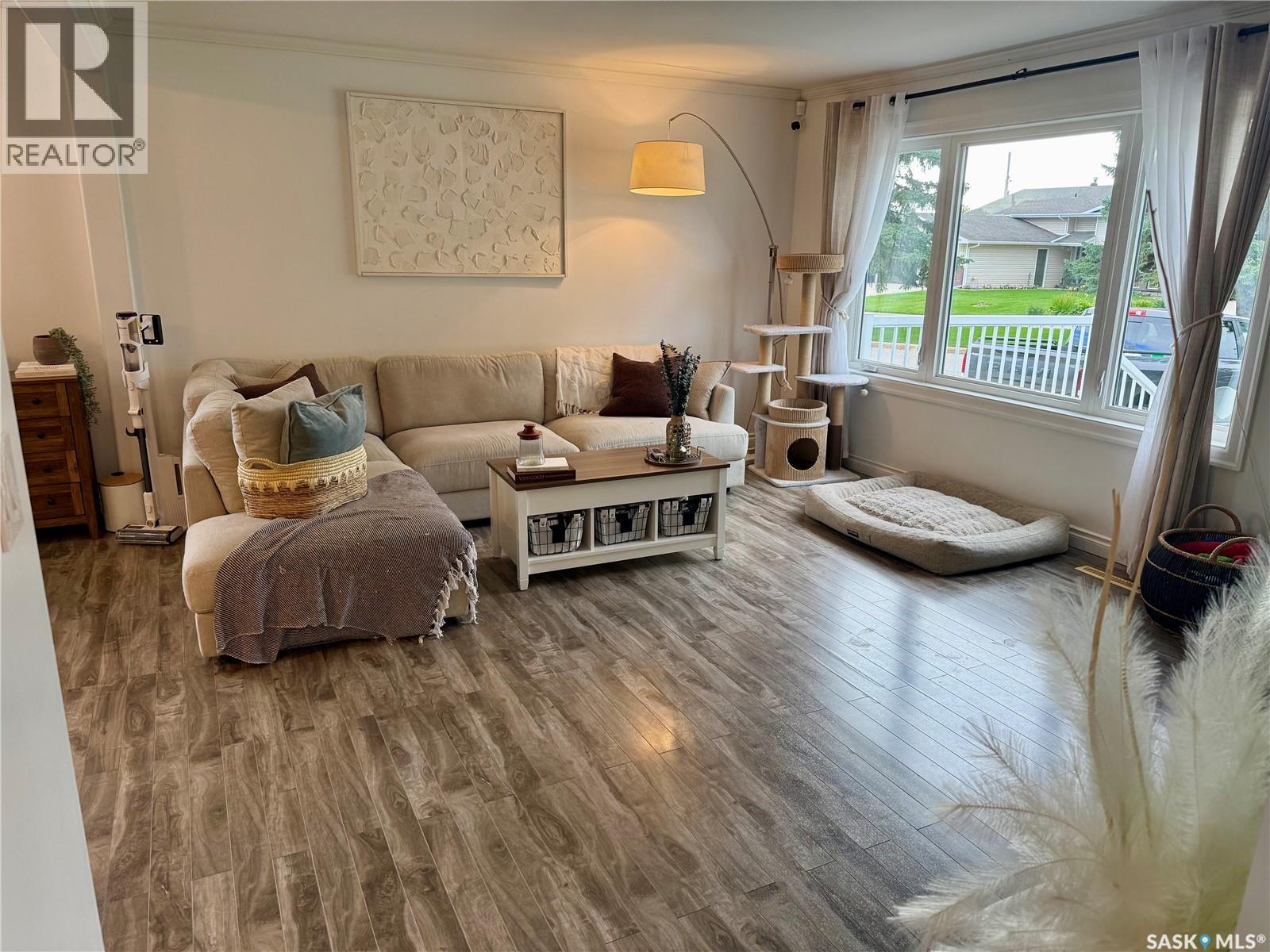 105 5th STREET E, Nipawin — photo 3