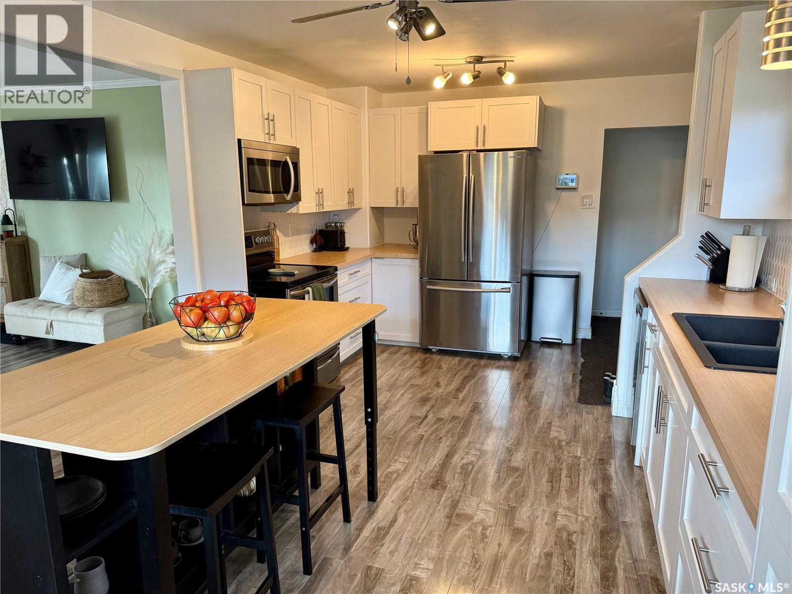 105 5th STREET E, Nipawin — photo 7