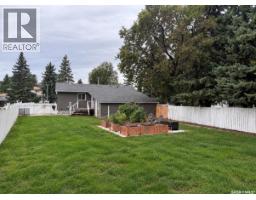 105 5th Street E, Nipawin, SK S0E1E0 Photo 43