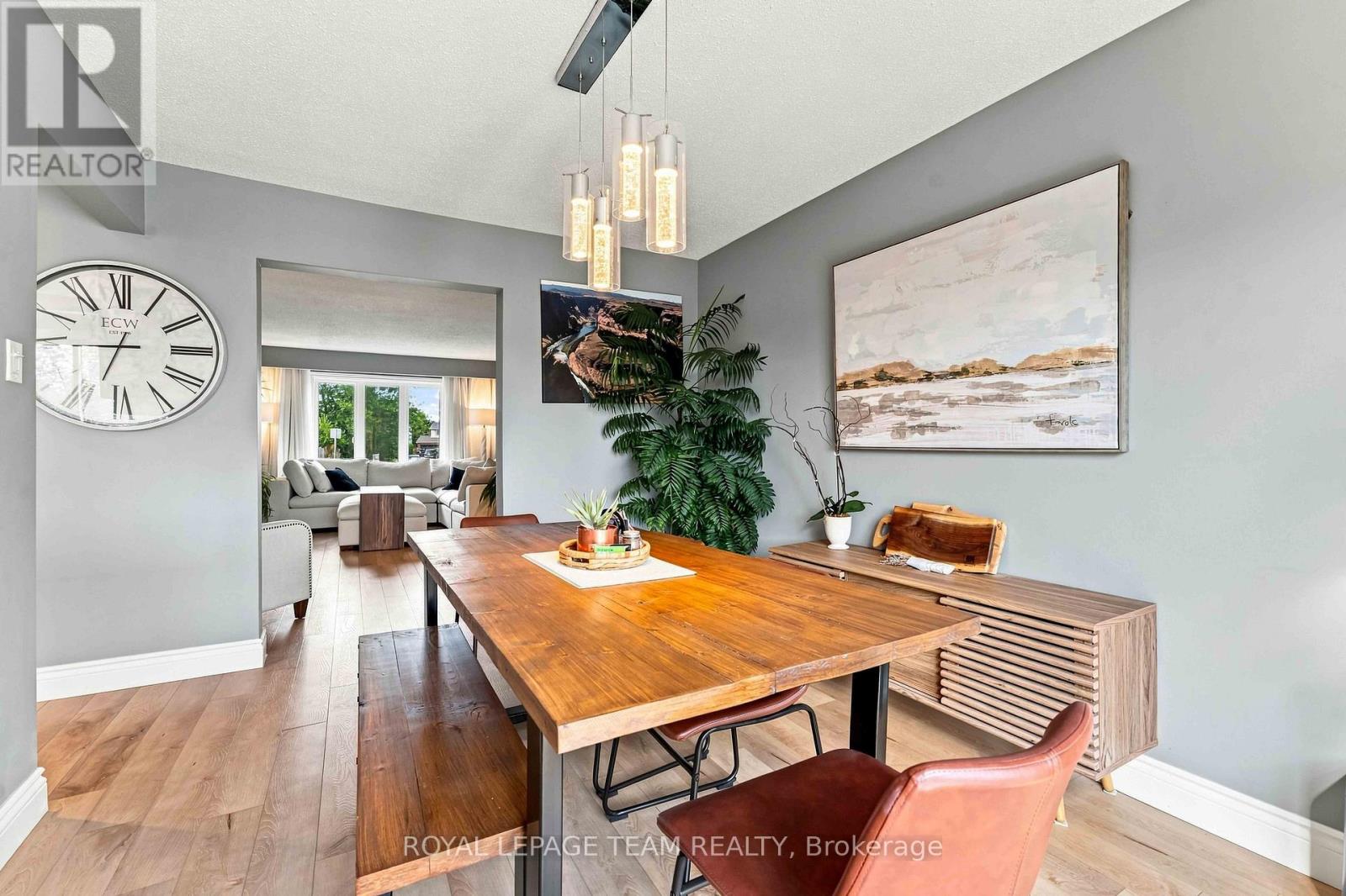 16 – 50E MEDHURST DRIVE, Ottawa. Luxury613. By Peter Sagos - Image 12