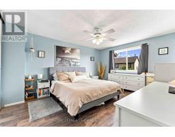50e Medhurst Drive, Ottawa, ON K2G4V2 Photo 21