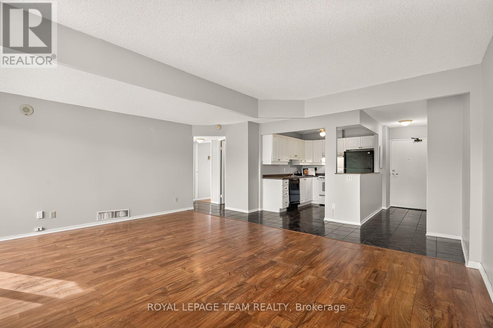 310 – 40 LANDRY STREET, Ottawa. Luxury613. By Peter Sagos - Image 11