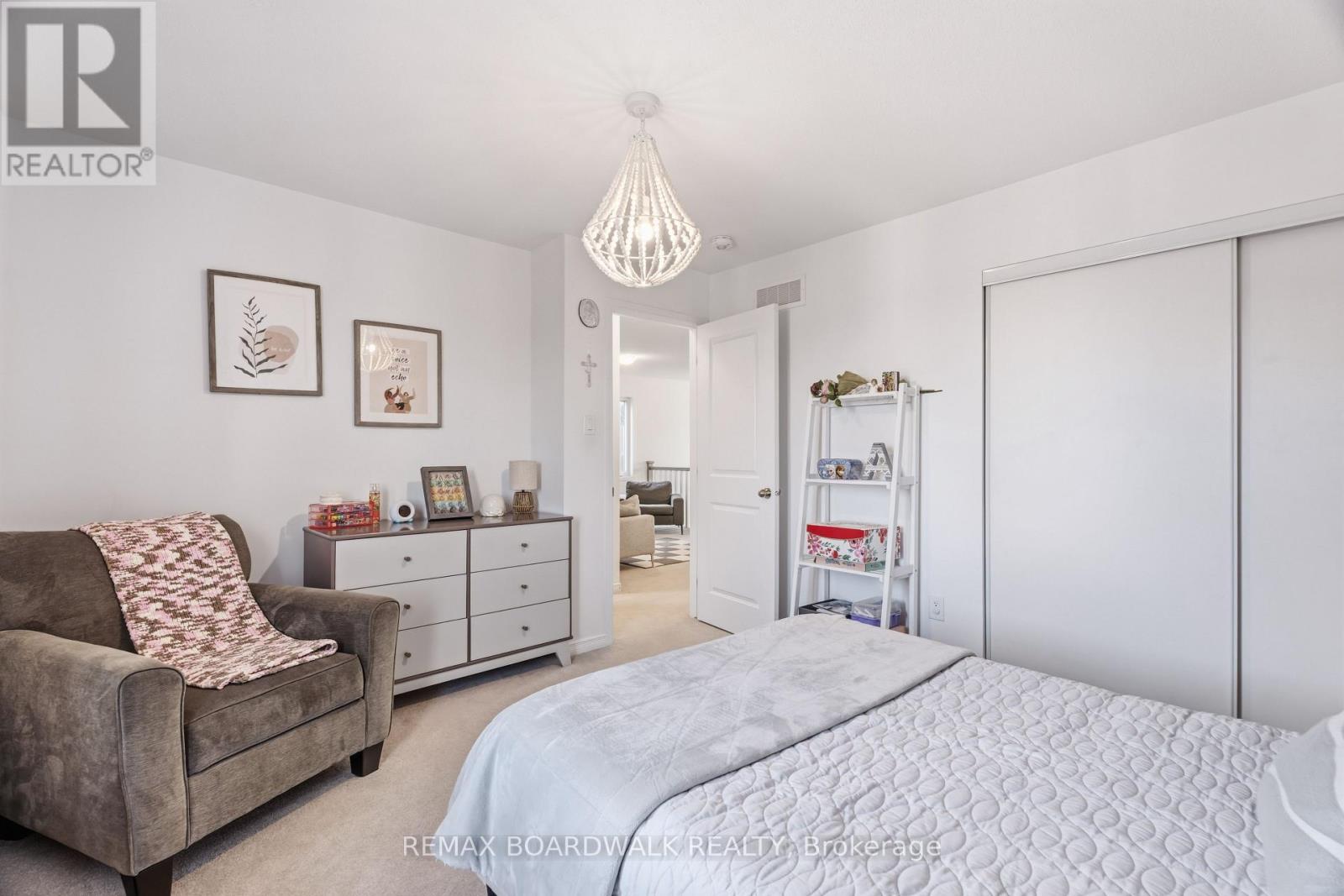 210 PINGWI PLACE - Image 35