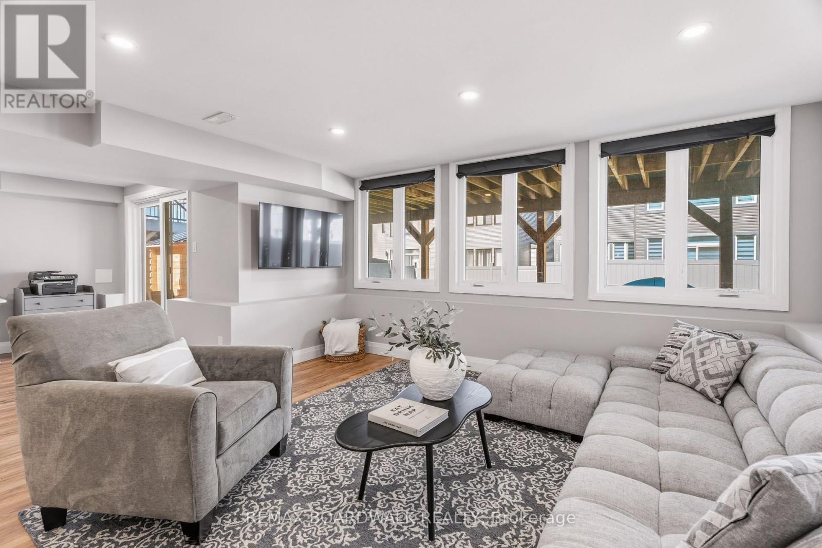 210 PINGWI PLACE - Image 38