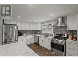 Kitchen - 5028 Gage Court, Niagara Falls, ON L2E7B5 Photo 11