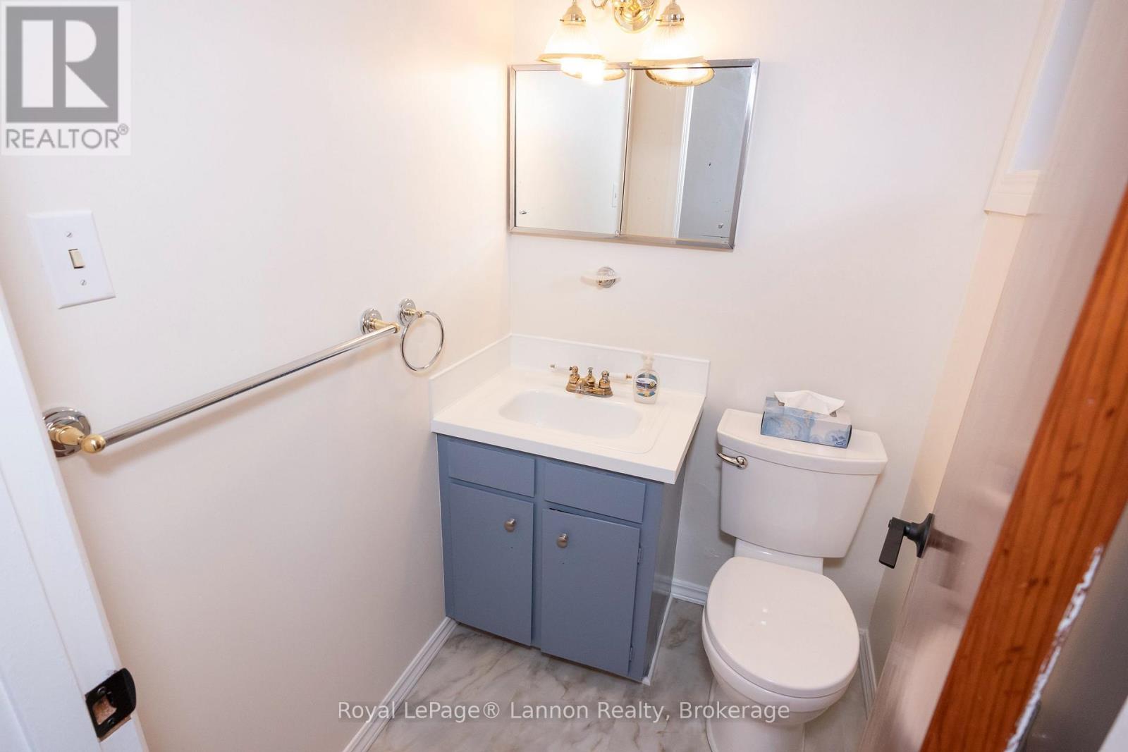 141 CHERRY LANE - Image 17