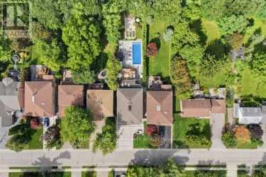 56A ROOSEVELT DRIVE - 38