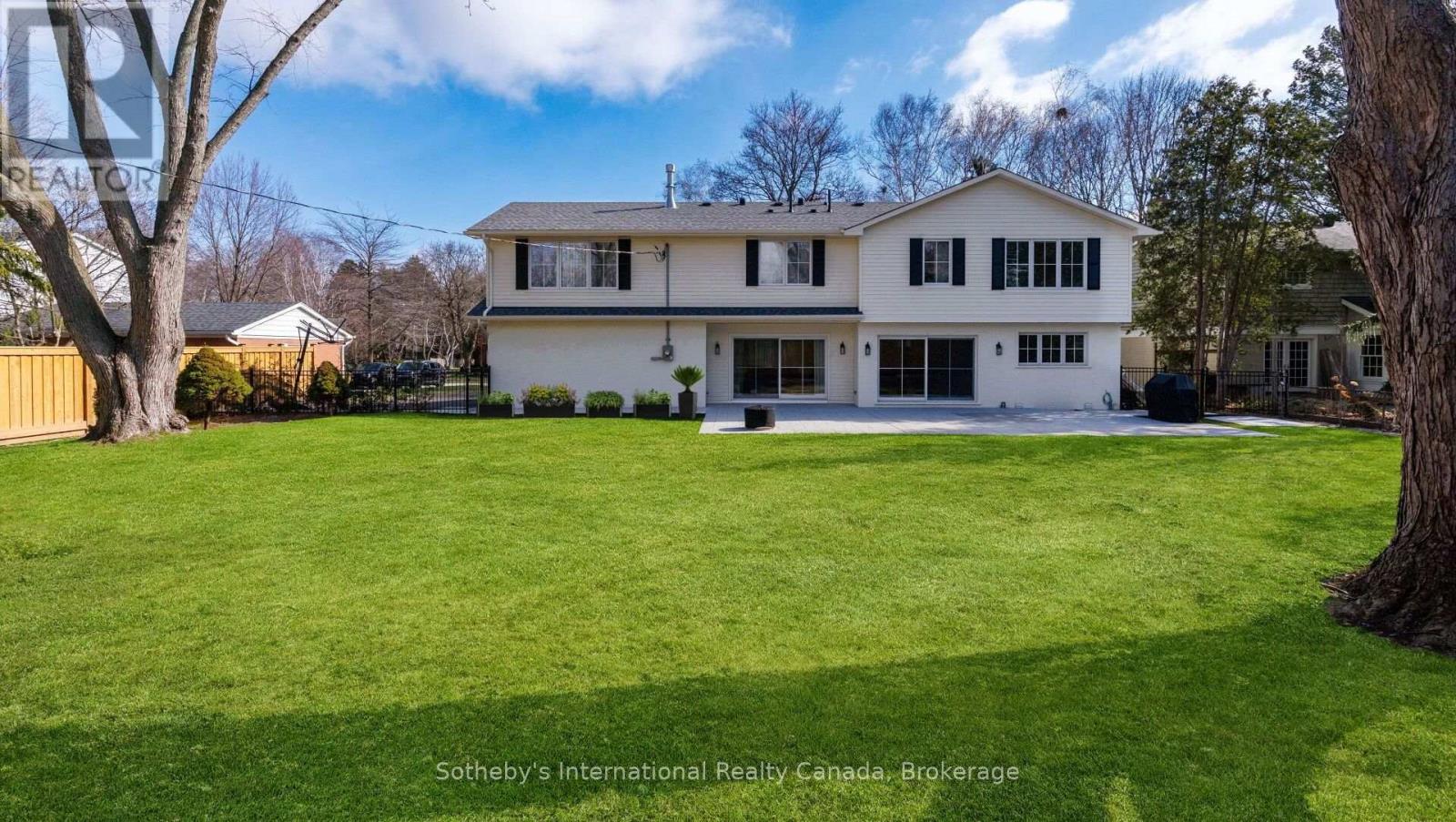 246 CAIRNCROFT ROAD - 35