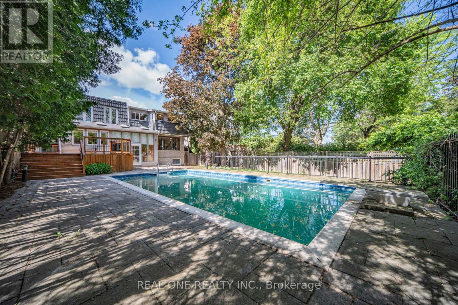 7 HAGERMAN BOULEVARD - Image 47