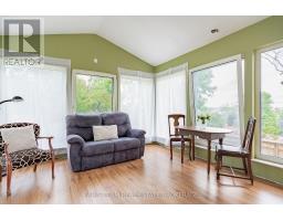 82 Bayview Drive, Barrie, ON L4N3P1 Photo 16
