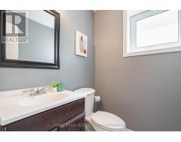 82 Bayview Drive, Barrie, ON L4N3P1 Photo 29