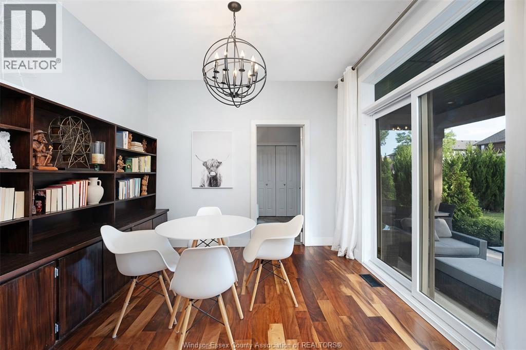 1083 REGENCY - 22
