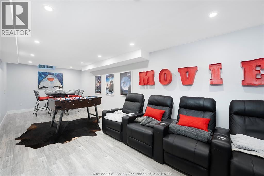 1083 REGENCY - 36