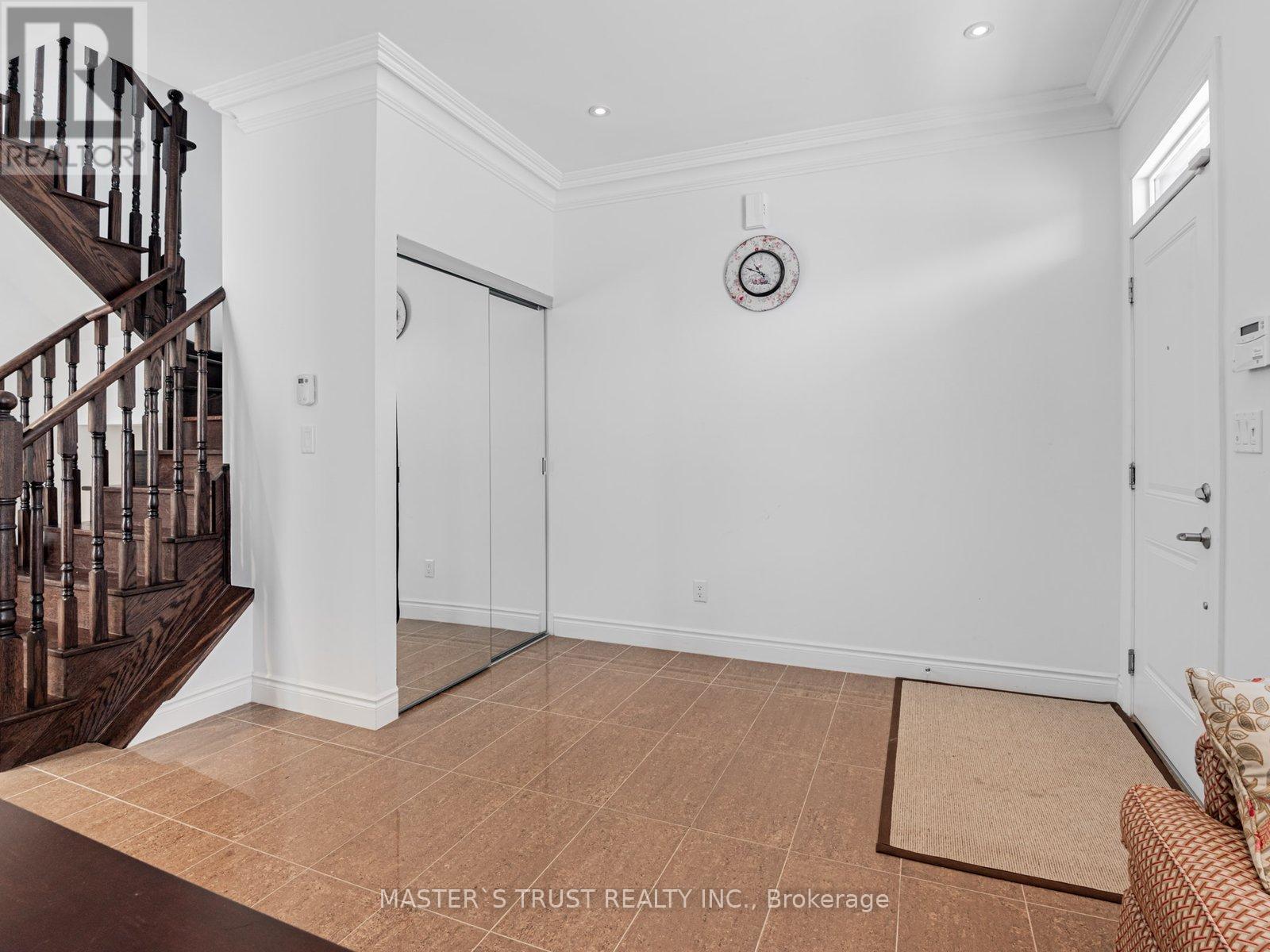 TH27 - 271 SOUTH PARK ROAD, Markham (Commerce Valley) — photo 4
