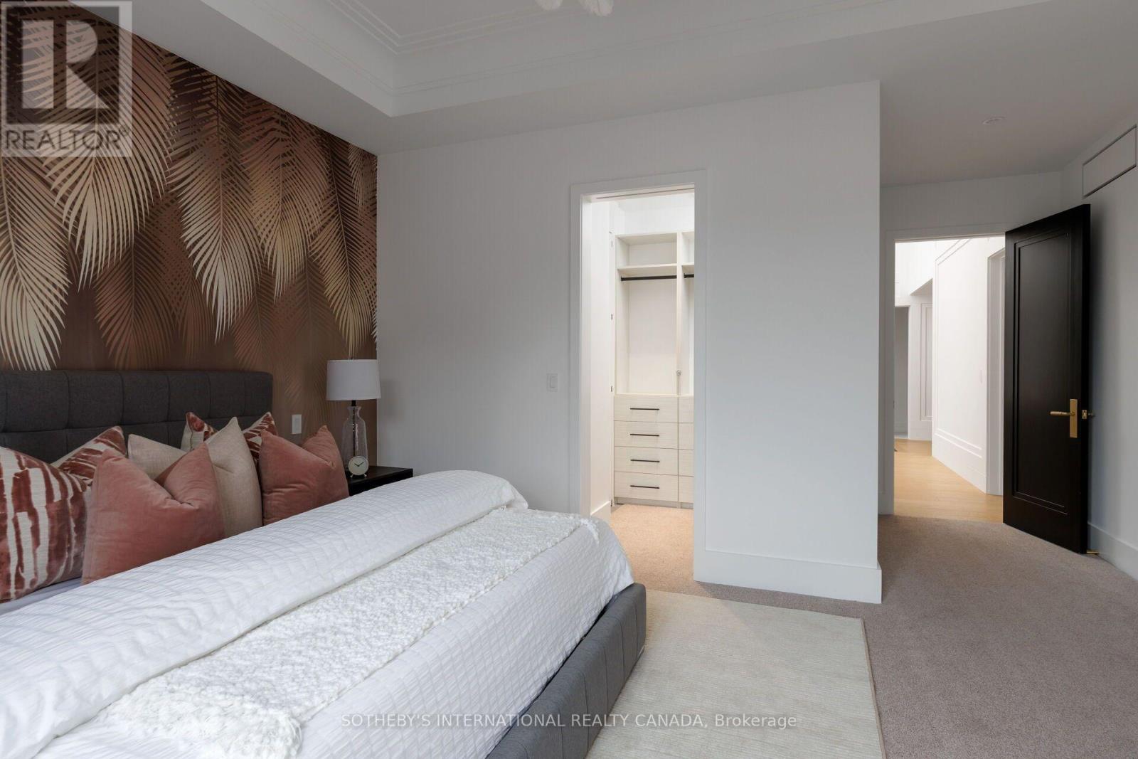 18 BLAIR ATHOL CRESCENT - Image 32